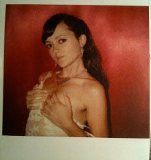 Bi-lustylady_photo1_082313