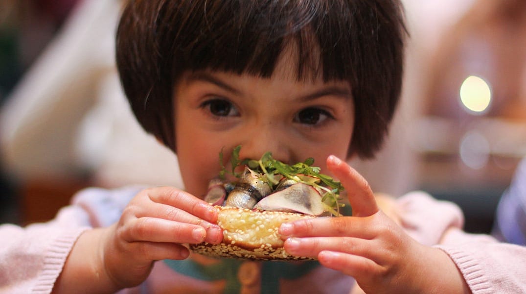 A Four-Year-Old Reviews State Bird Provisions (with her face) — The Bold Italic — San Francisco