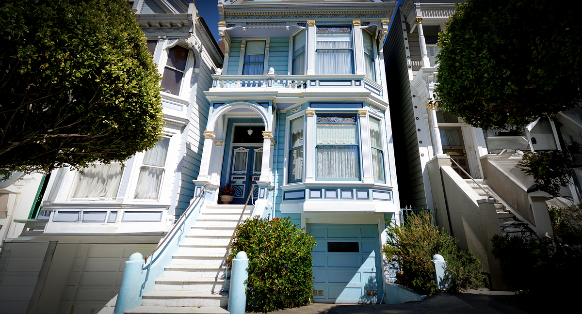 Go tour this Painted Lady after Sunday mimosas