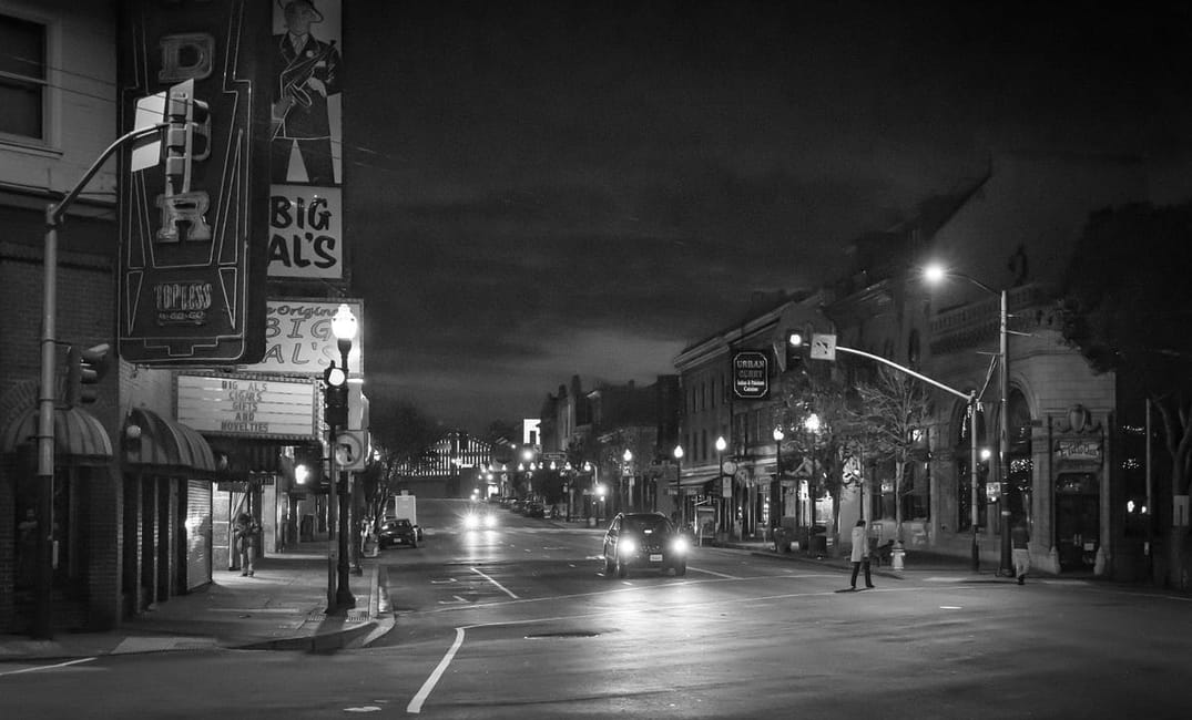 The Lion Sleeps Tonight—A Dawn Walk Through SF’s Nightclub District, in Photos