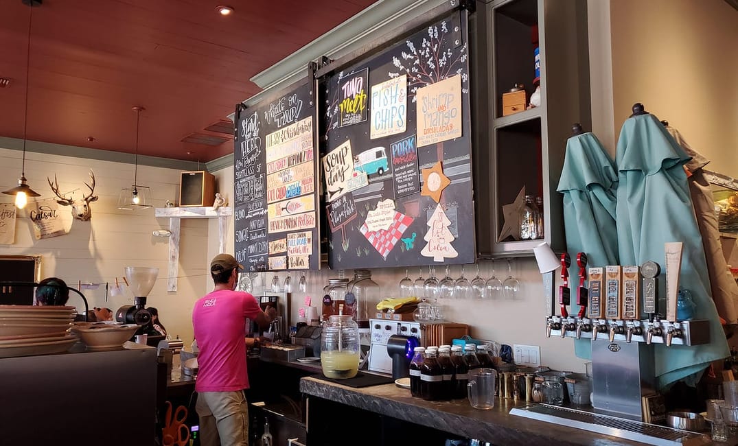 This East Bay Restaurant Has Big Grandma Energy