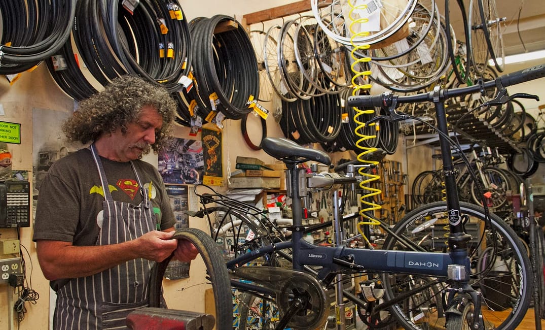 Inside the Berkeley Bike Co-Op Getting Evicted for Condos