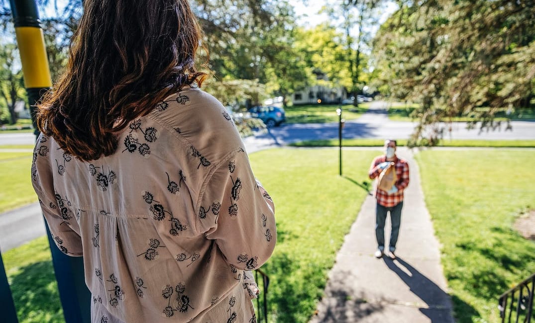 The ‘Buy Nothing’ Groups on Facebook Are What Humanity Needs Right Now