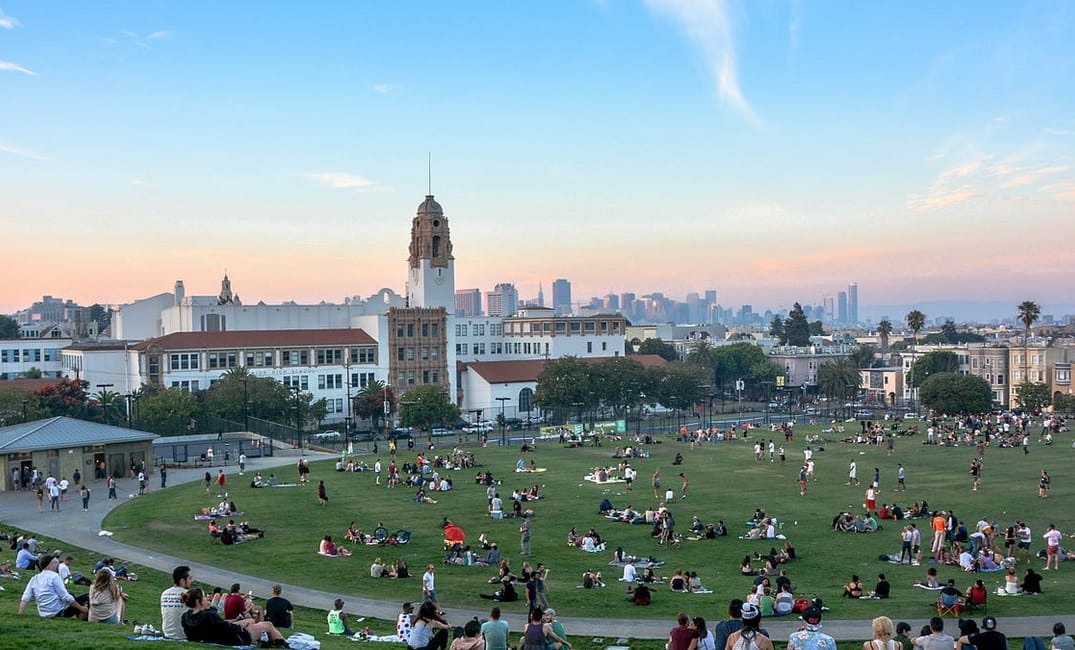 Cheap and Romantic Valentine's Day Date Ideas in the Bay Area