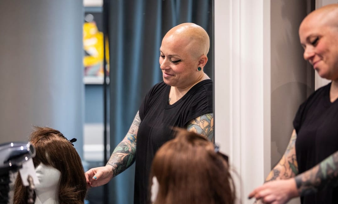 SF Legend Emily Howard May Be the Only Stylist-Therapist in the Country