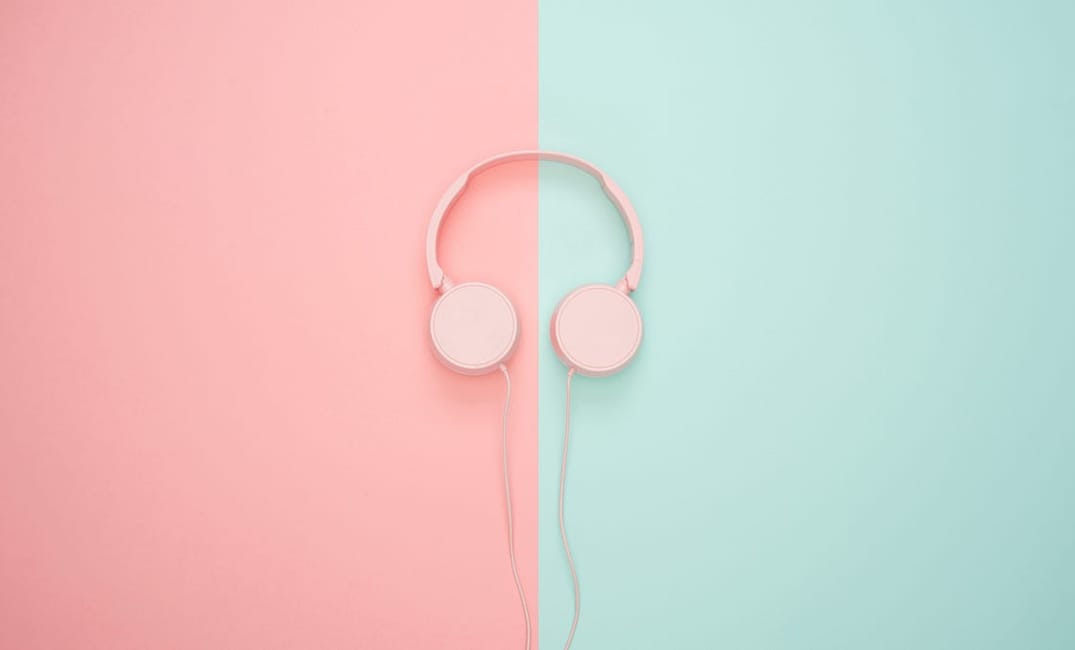 What Are the Best Podcasts About the Bay Area?