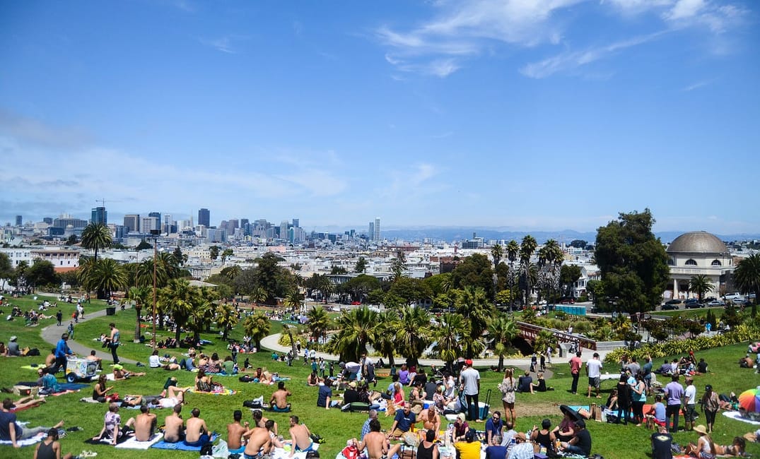 I Met the Cutest Guy in SF , Then Forgot His Name