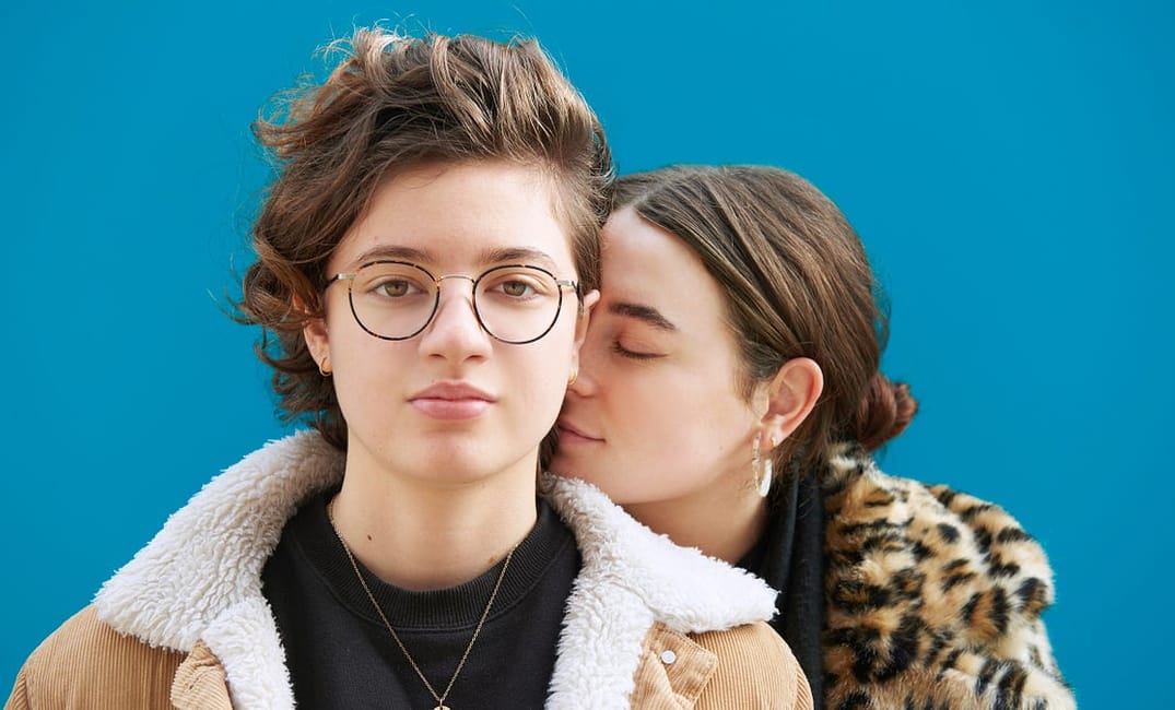 Dating Is Tough When You’re a Bisexual Womxn—Here’s Why