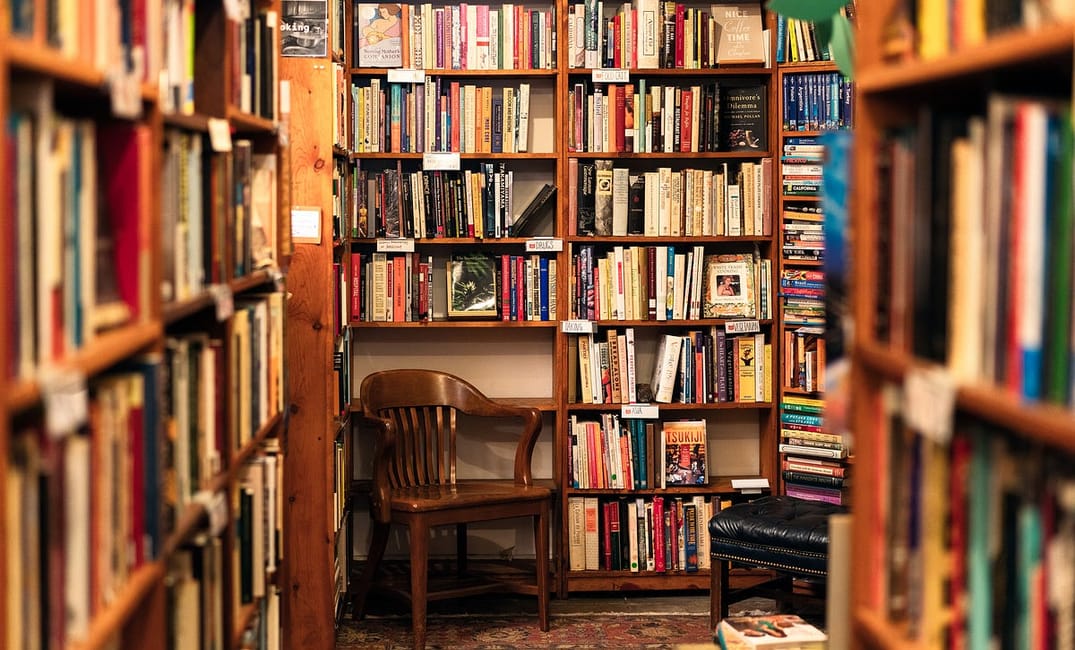 5 SF Bookstores You Need to Visit