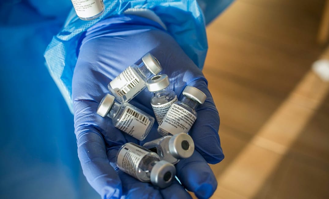 An Influencer Unboxes the Supercute Covid-19 Vaccine