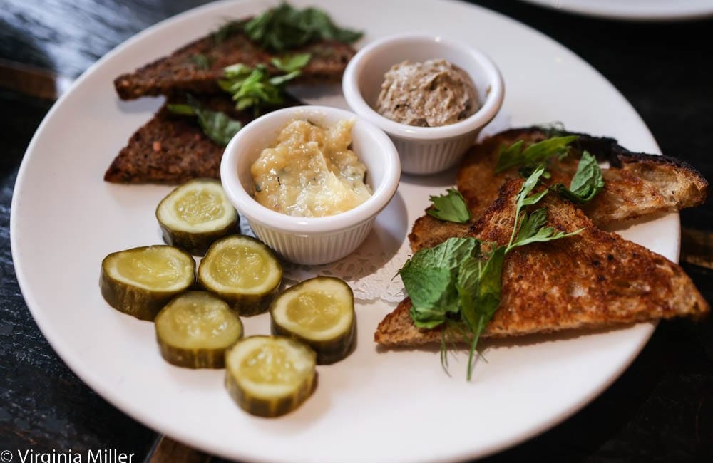 SF’s new Gambit Lounge: A wine bar with rare European eats