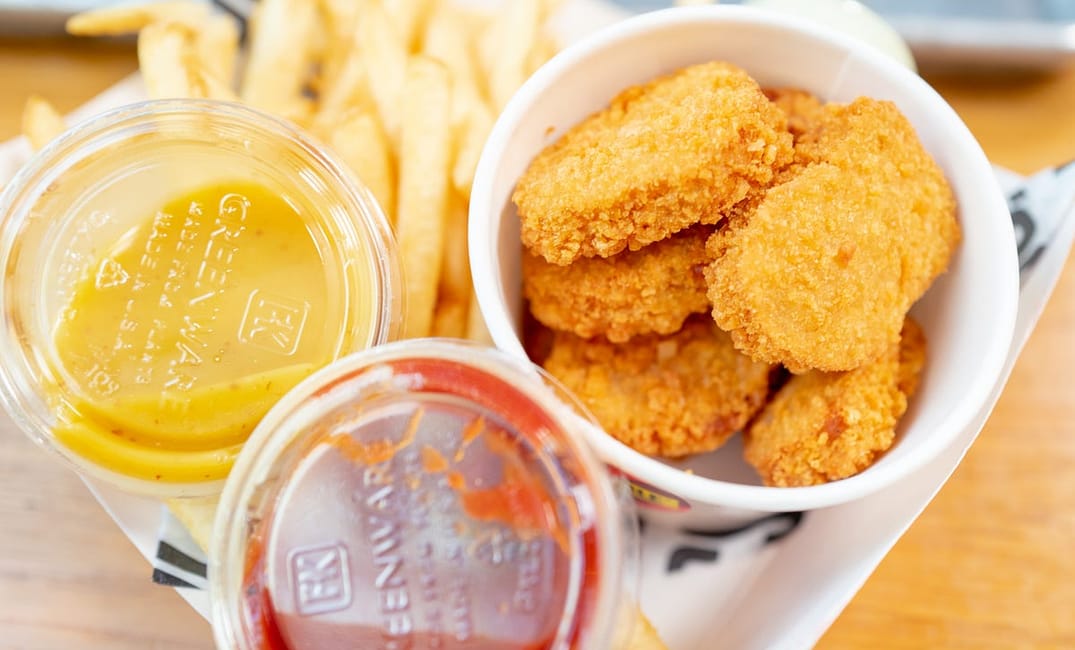 Meatless Chicken Nuggets Debut at Gott’s Roadside