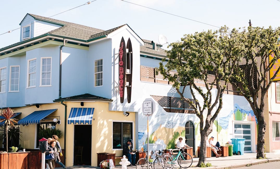 My Favorite Corner of SF: Java Beach Café on La Playa Street