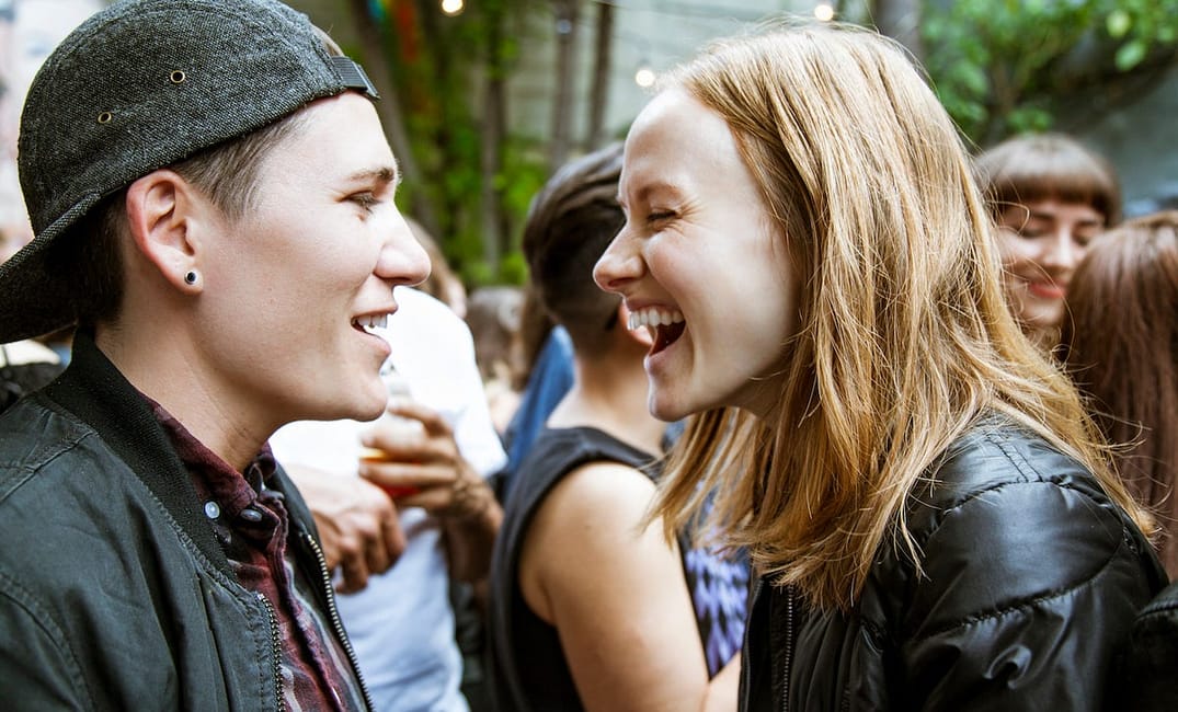 How West Coasters and East Coasters Use Dating Apps Differently