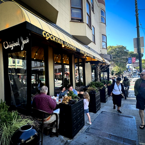 Image of: My Favorite Places to Eat Outside in San Francisco's North Beach and Nearby