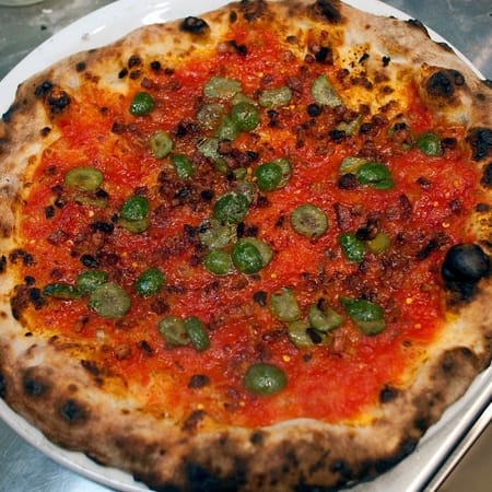 Image of: An East-Coaster Evaluates West-Coast Pizza — The Bold Italic — San Francisco