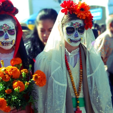 Image of: Dia de los Muertos: Appropriation or Appreciation?