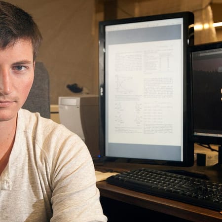 Image of: Soylent Guy Stops Pooping to Save Water