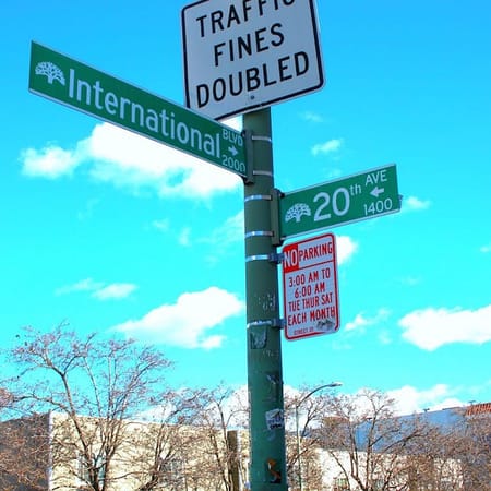 Image of: Eating Internationally on International Boulevard in Oakland