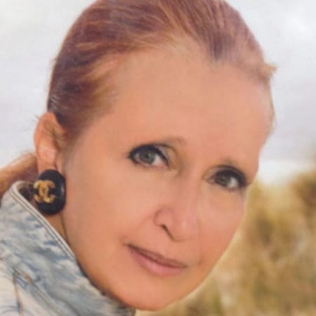 Image of: Pics to Prove That Danielle Steel Is a Straight-Up Baller