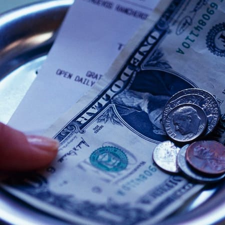 Image of: Is a Mandatory Dining Surcharge Better Than Tips?