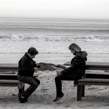 Image of: How Tech Is Ruining Dating