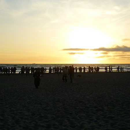 Image of: Silent Dance Party on the Beach Coming in Sept! — The Bold Italic — San Francisco