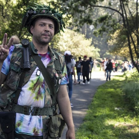 Image of: San Franciscans Share Their Funny and Embarrassing Drug-Buying Stories