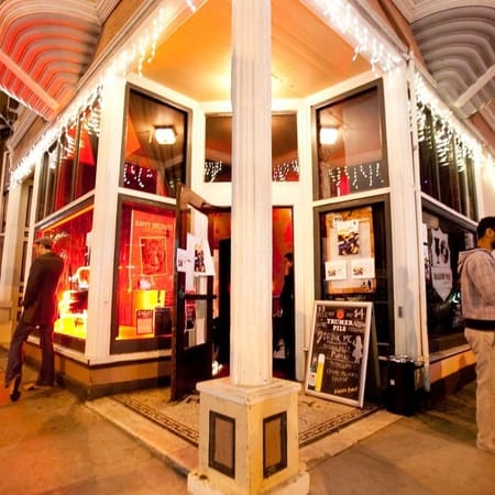 Image of: The Most Hipster Bars in San Francisco