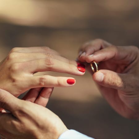 Image of: I Secretly Got Married at Age 23 to Avoid Deportation