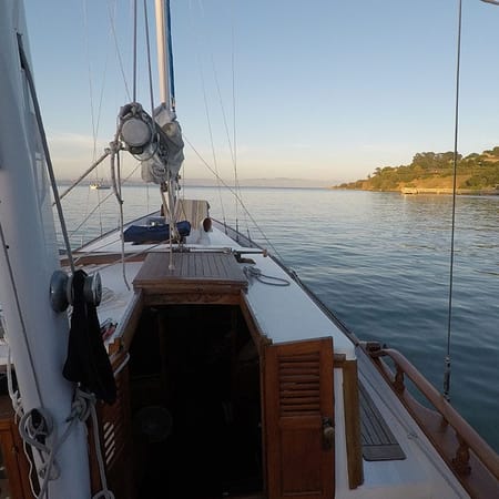 Image of: How to Share a Tiny Space with Your Significant Other