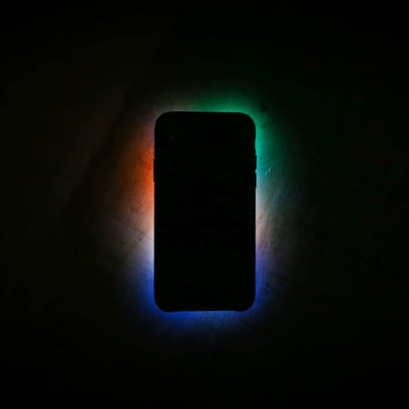 Image of: I’m a Millennial Tech Worker Who Switched to an Old-School Flip Phone