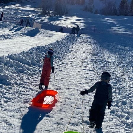 Image of: A Guide to Tahoe Winter Activities That Aren’t Skiing