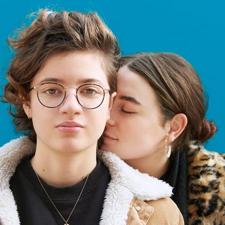 Image of: Dating Is Tough When You’re a Bisexual Womxn—Here’s Why