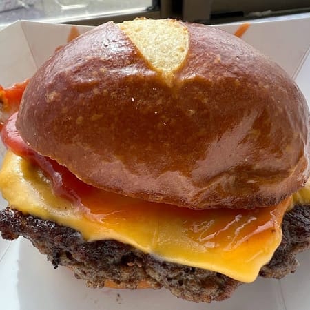Image of: One of the Bay Area’s Best Burgers is at UCSF