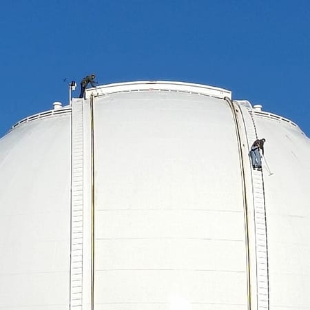 Image of: Meet the People Who Get Paid to Watch Over a Sky Laser