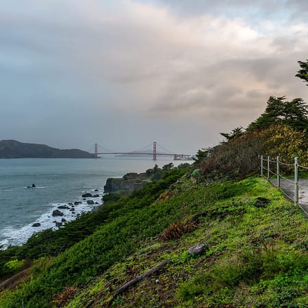 Image of: A Roaming Monk’s Guide to Walking San Francisco