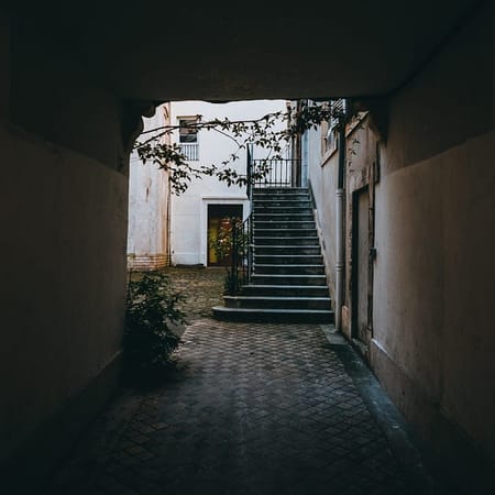 Image of: The Best Hidden Staircases in the East Bay