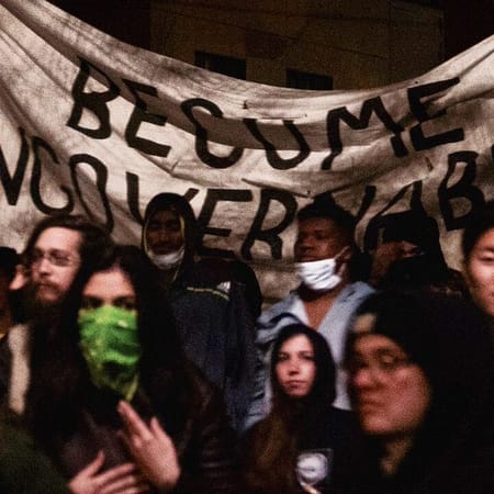 Image of: Photos: Berkeley Protest Against White-Supremacist Milo Yiannopoulos