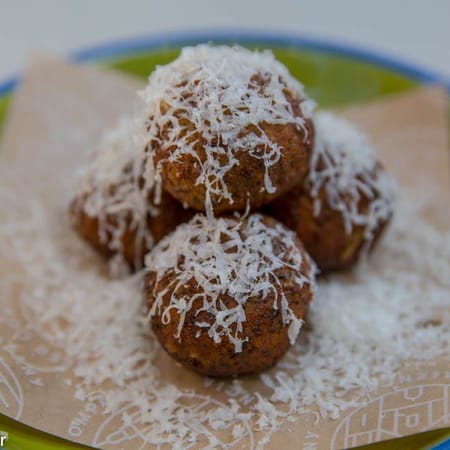 Image of: Fort Point Valencia’s Playful Take on SF-Style Seafood & Historic SF Dishes