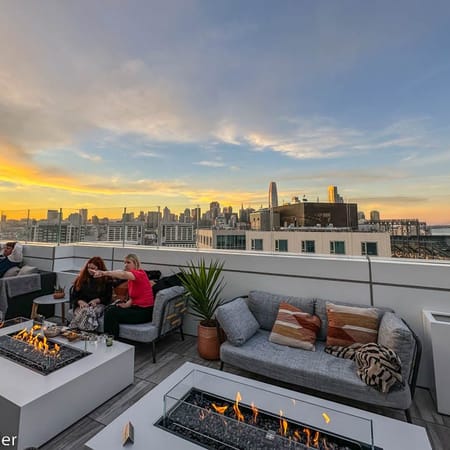 Image of: Latin Vibes, Tunes, Cocktails & Food with Stunning SF Views at New Rooftop Bar, Cavaña